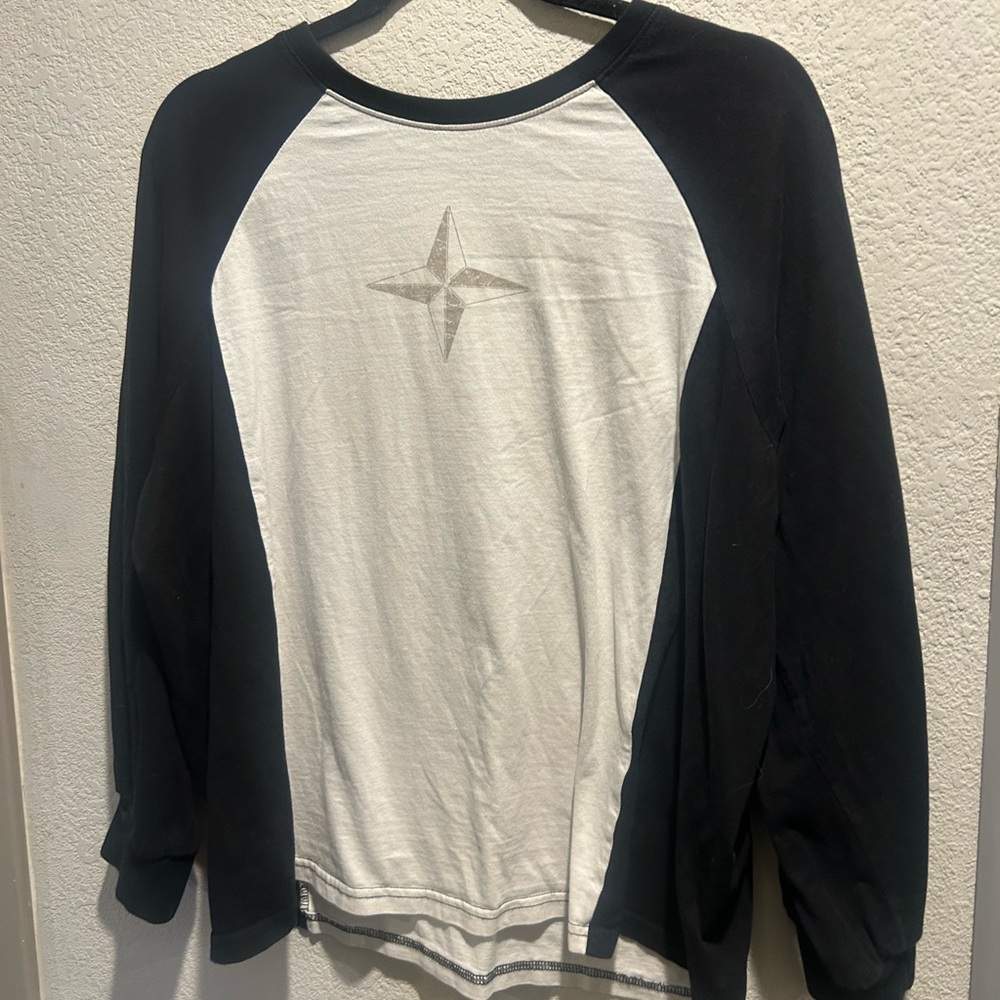 Black and White Y2K Compass Rose Raglan Skater Shirt